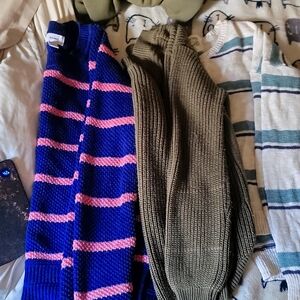 3 Soft Sweaters M-l